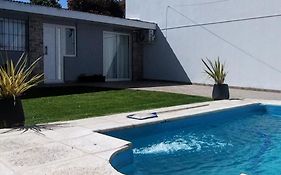 dpto faro con pileta climatizada a 300 mts de la playa